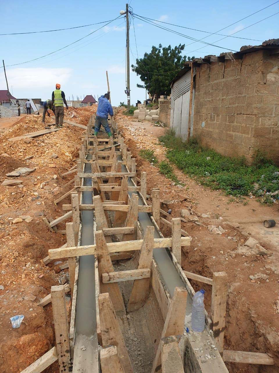 Construction of 6km Gbawe Roads